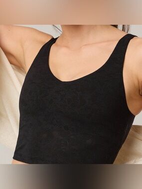 Aerie Offline lace Low Key Longline Sports Bra Black